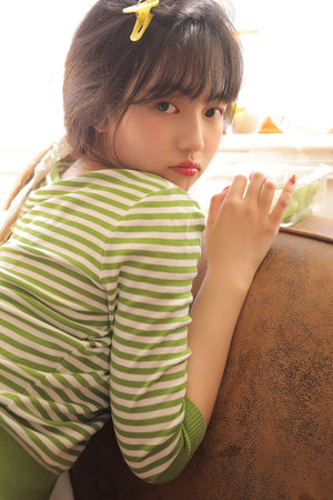 av美少妇